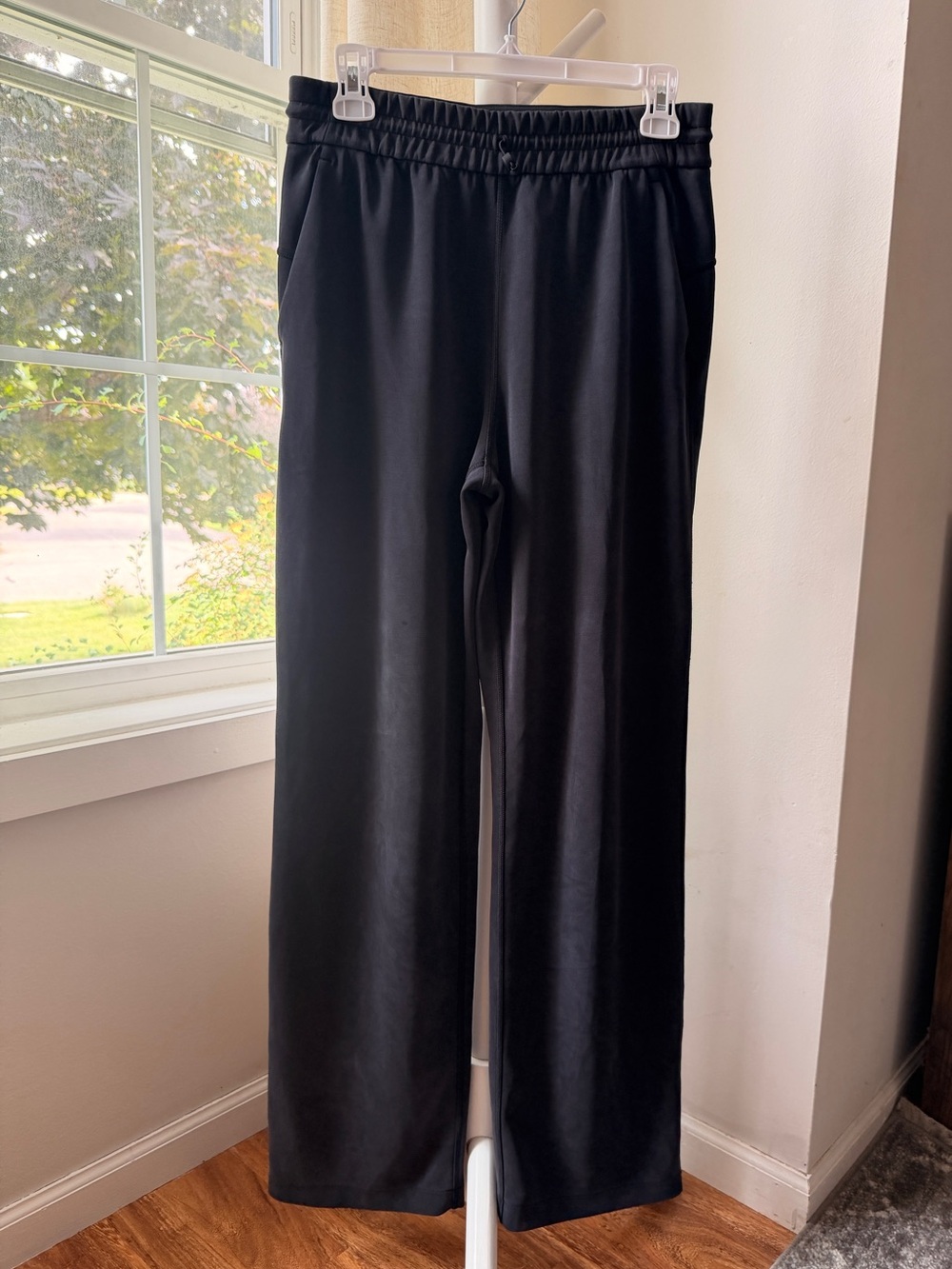 lululemon athletica softstreme black Wide-Leg Pull-On Pants